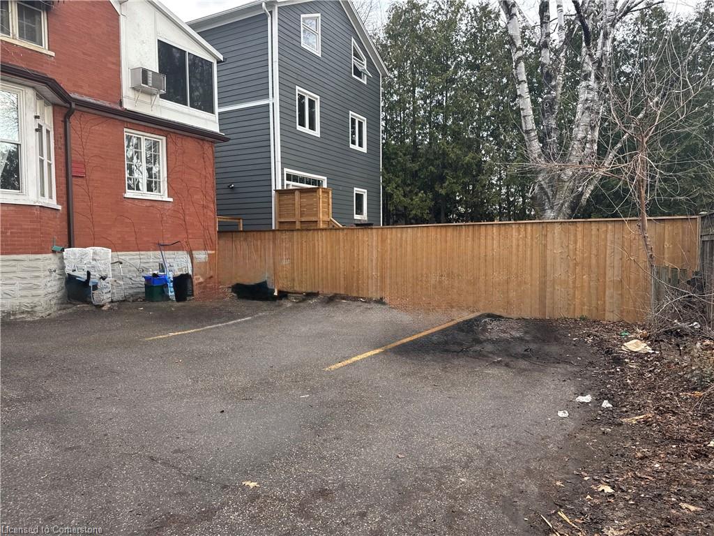 32 Simeon Street Property Photo 4