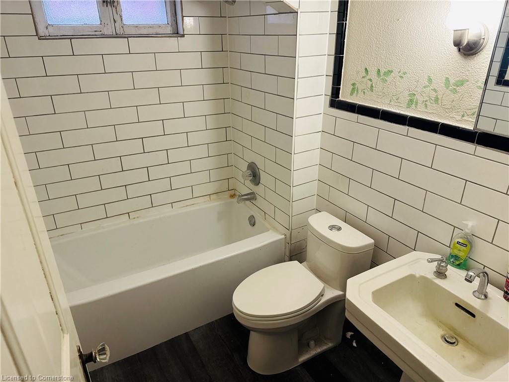 32 Simeon Street Property Photo 8