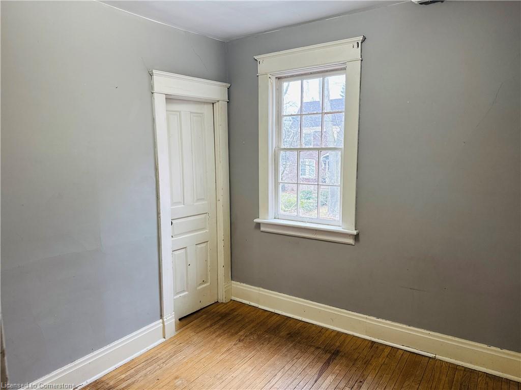32 Simeon Street Property Photo 11