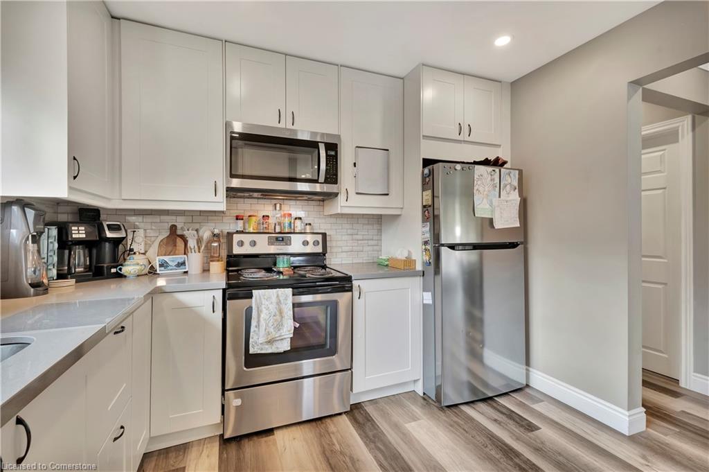584 East 27th Street Property Photo 14