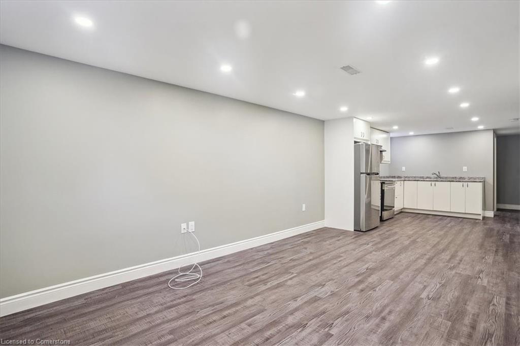 584 East 27th Street Property Photo 32