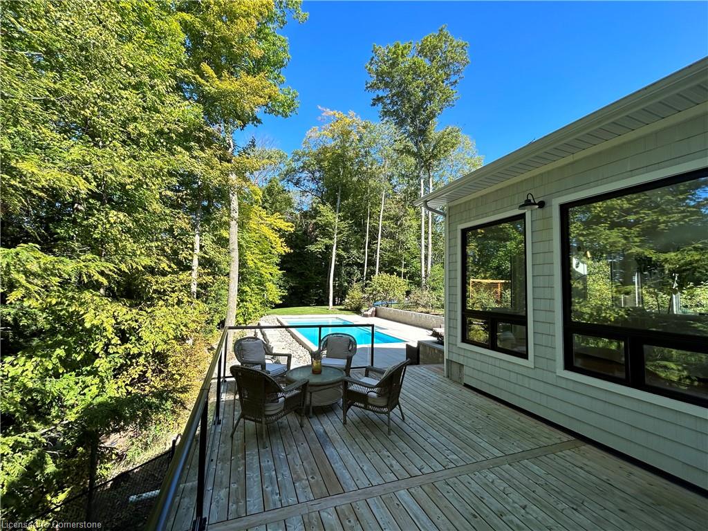 2072 Wilkinson Street Property Photo 7
