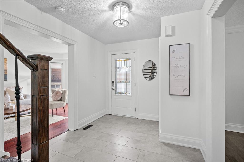 36 Killarney Court Property Photo 4