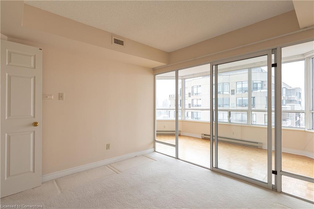 1605-6 Willow Street Property Photo 17