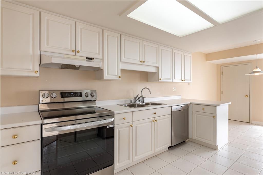 1605-6 Willow Street Property Photo 20