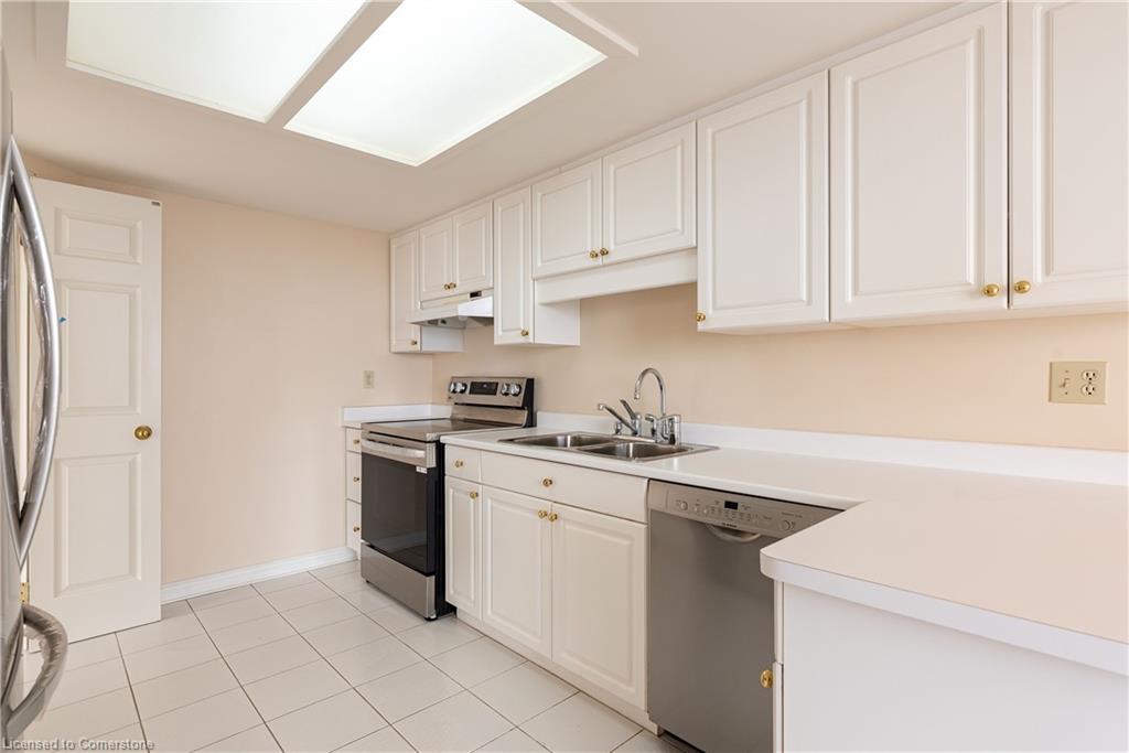 1605-6 Willow Street Property Photo 21