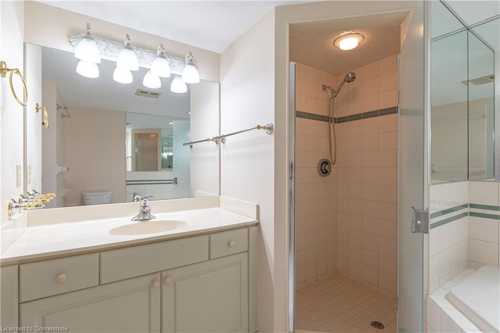 1605-6 Willow Street Property Photo 32