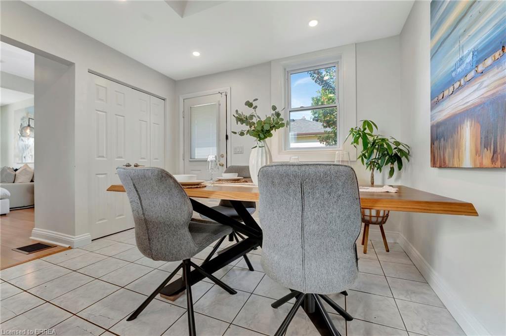68 Richmond Street Property Photo 12
