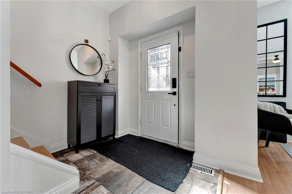 68 Richmond Street Property Photo 24