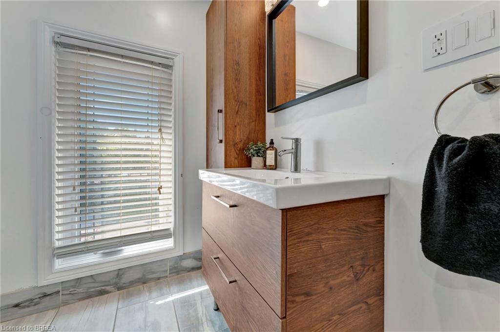 68 Richmond Street Property Photo 30