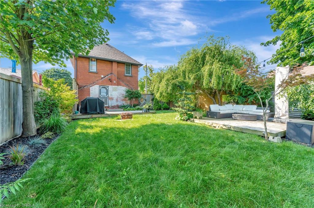 68 Richmond Street Property Photo 36