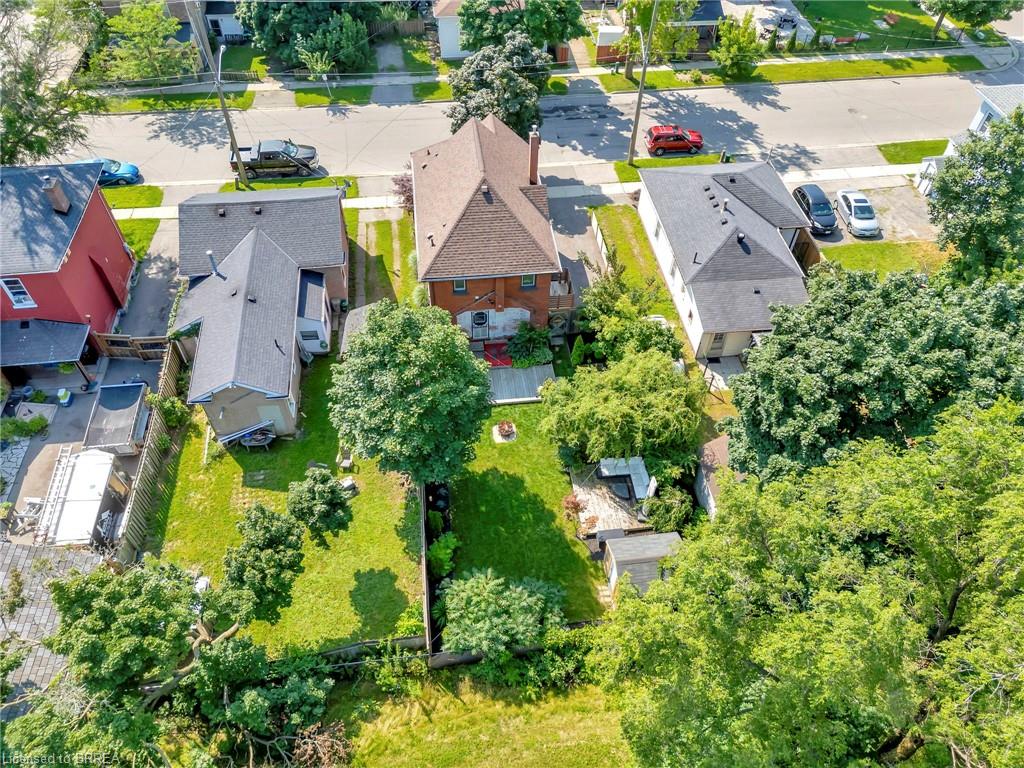 68 Richmond Street Property Photo 42