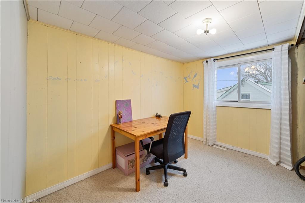 539 Mohawk Road W Property Photo 11