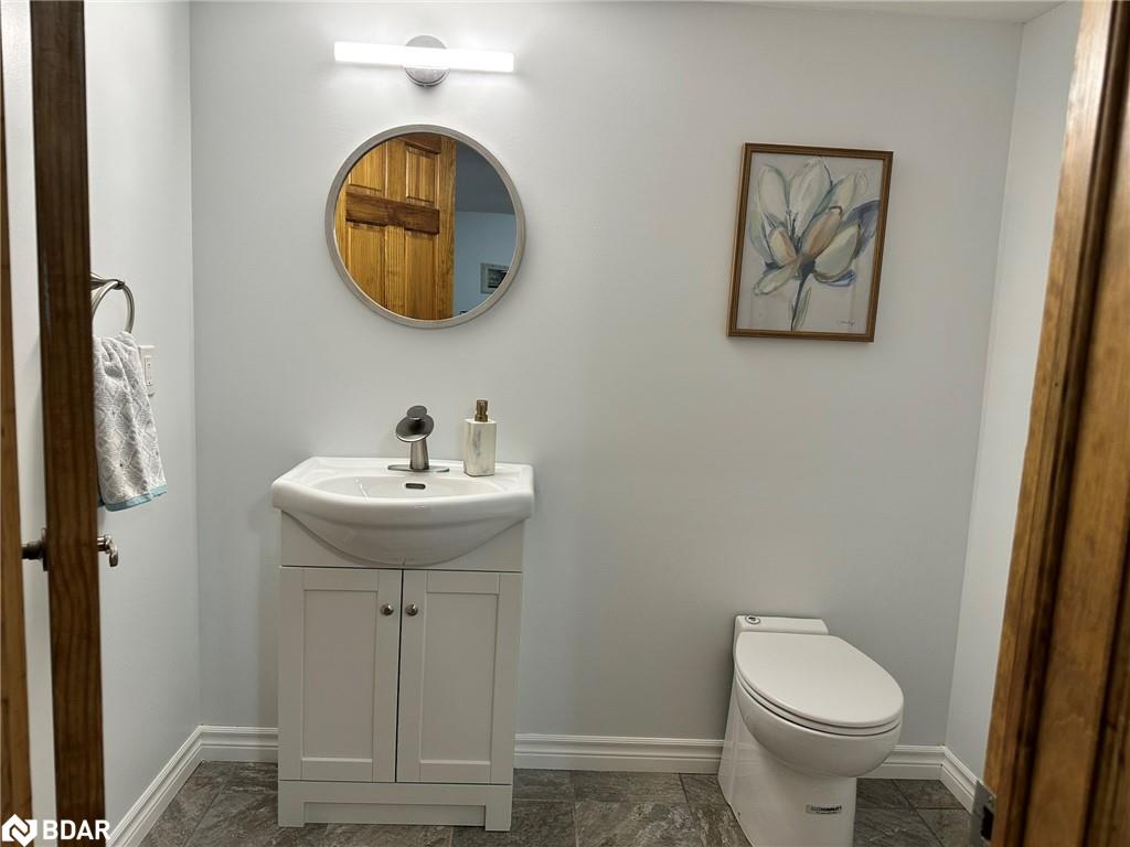3413 Flat Rapids Lane Property Photo 30