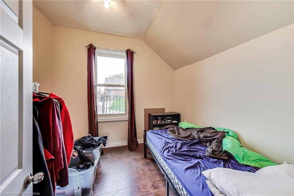 208 East Avenue N Property Photo 16