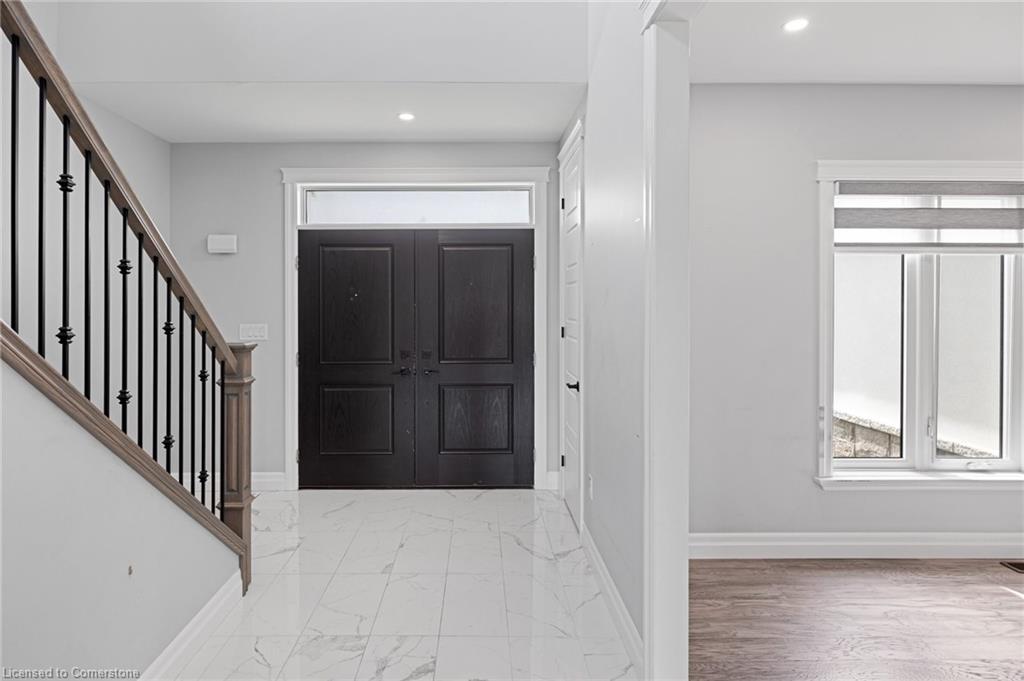 1544 Darfield Road Property Photo 2