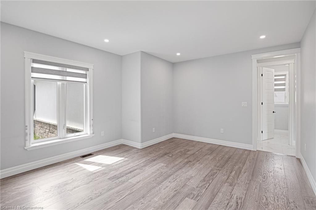 1544 Darfield Road Property Photo 3