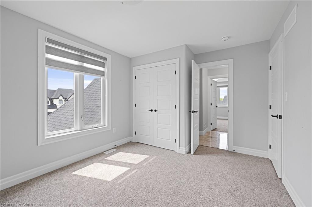 1544 Darfield Road Property Photo 4