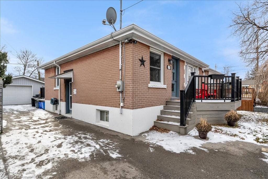 10 Cheryl Avenue Property Photo