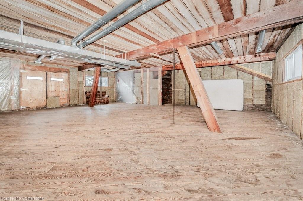 290 Garden Street Property Photo 18