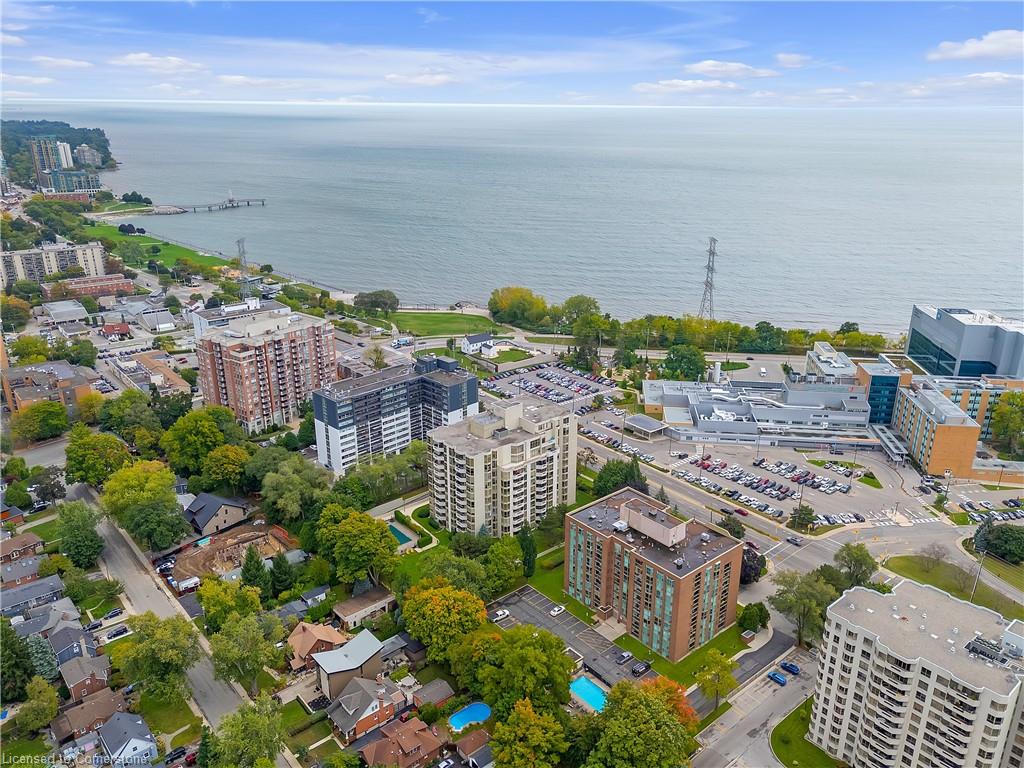 903-1237 North Shore Boulevard E Property Photo 1