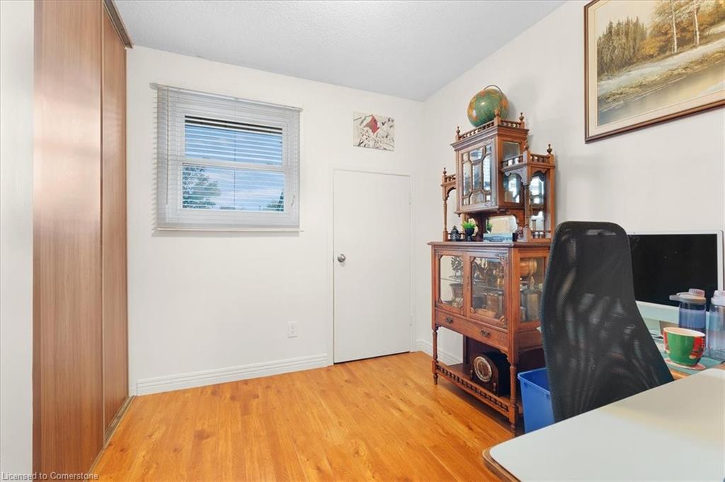 8-122 Lakeshore Road Property Photo 24