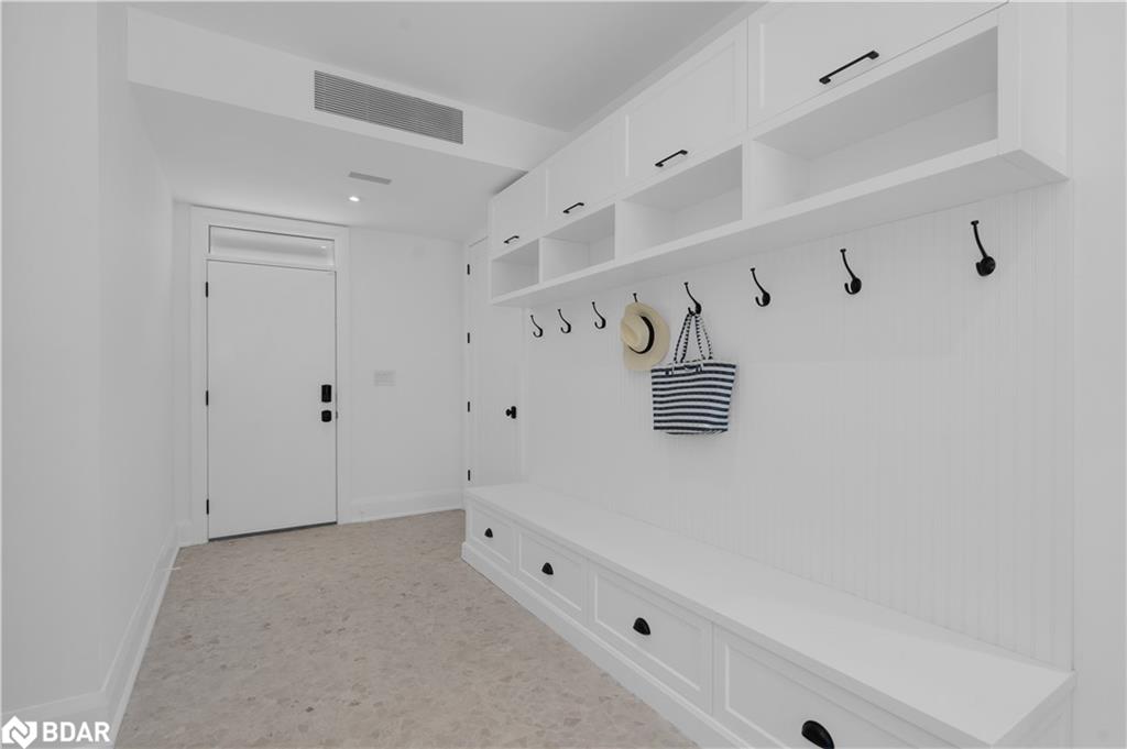 395 Eastdale Drive Property Photo 17