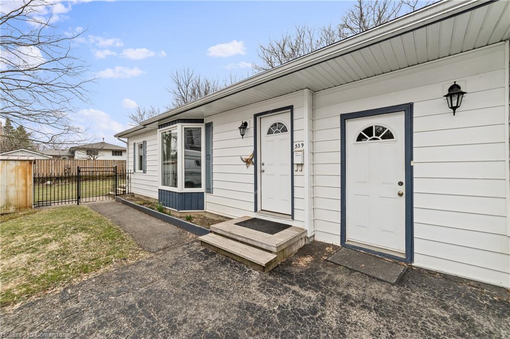 539 Mohawk Road W Property Photo 3