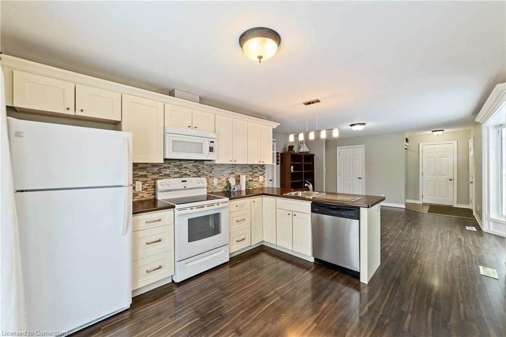 539 Mohawk Road W Property Photo 25
