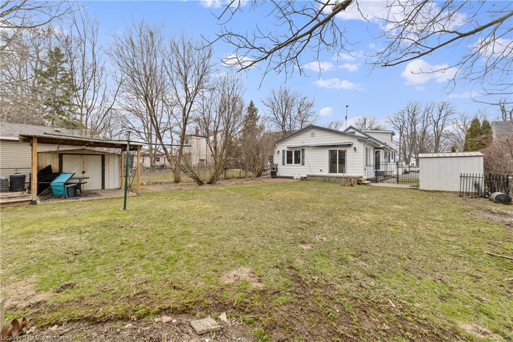 539 Mohawk Road W Property Photo 29