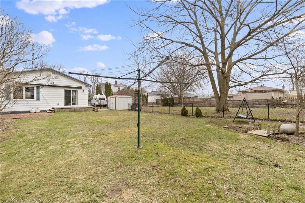 539 Mohawk Road W Property Photo 30