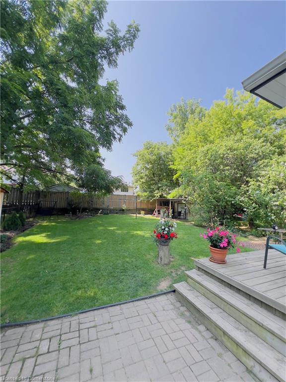 539 Mohawk Road W Property Photo 34