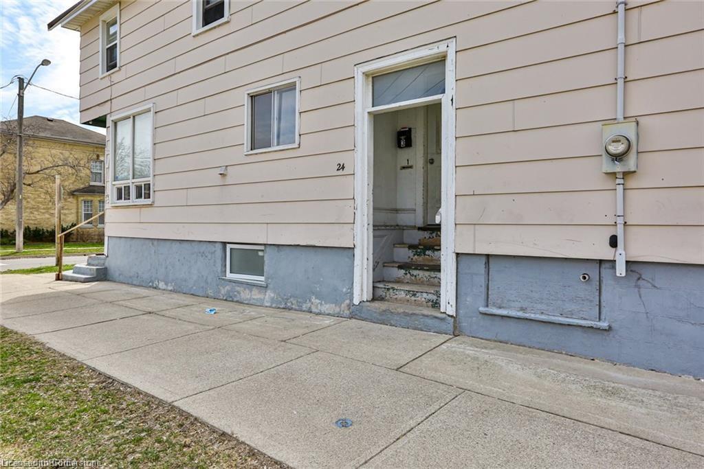 3-24 Duke Street Property Photo