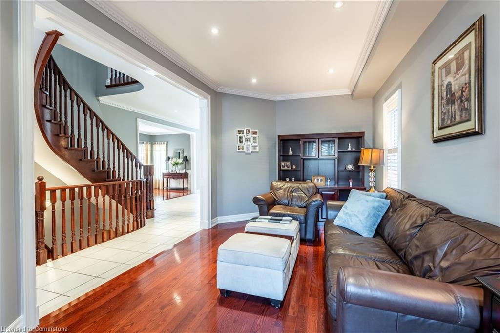 3193 Innisdale Road Property Photo 14