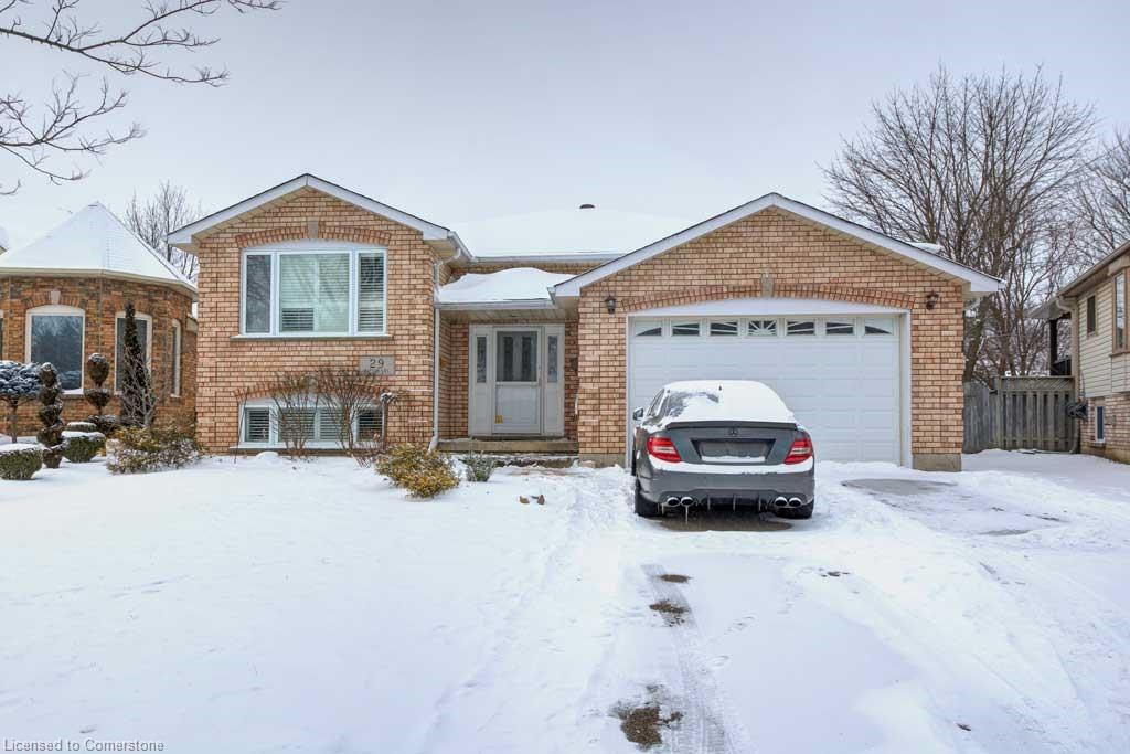 29 Batson Crescent Property Photo