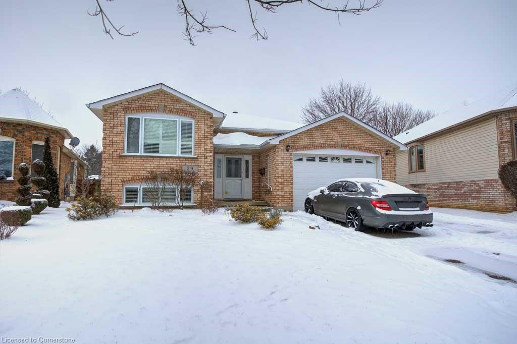 29 Batson Crescent Property Photo 2