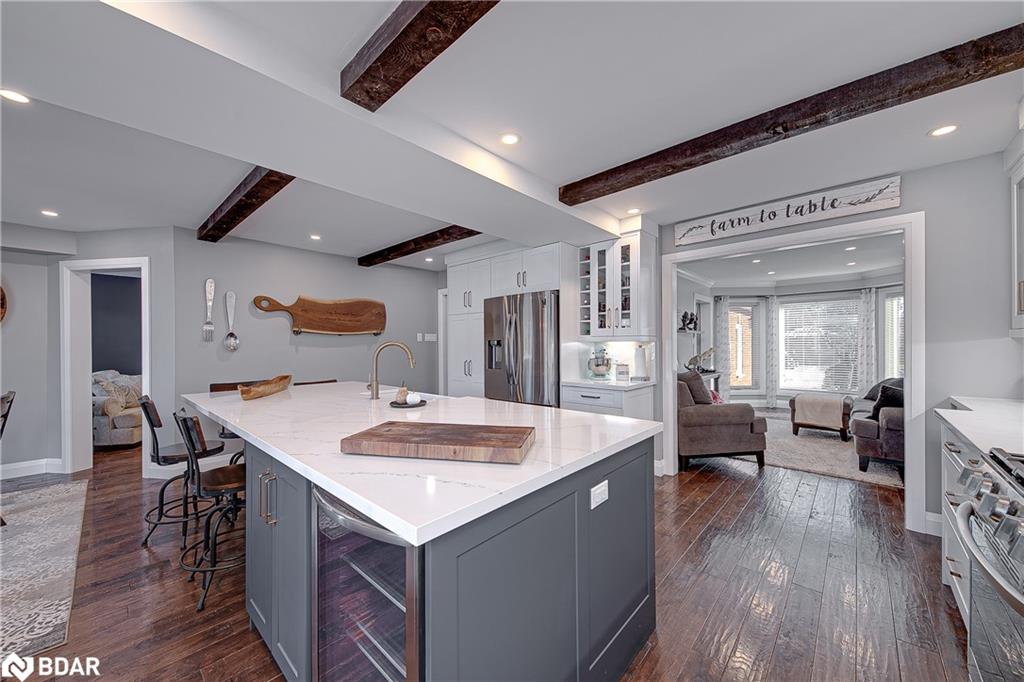 92 Golden Meadow Road Property Photo 3