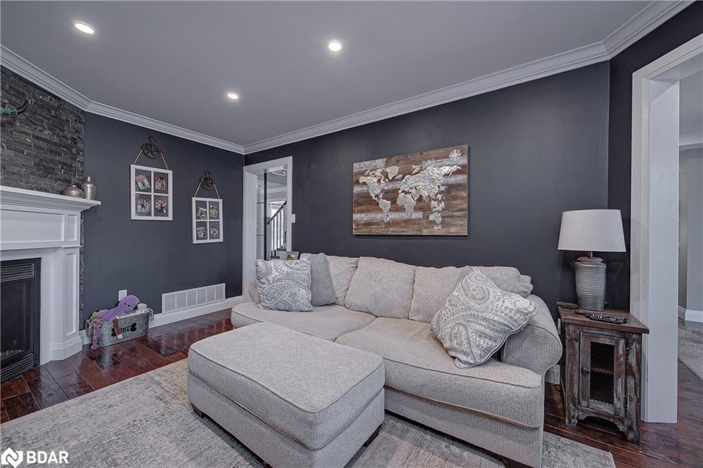 92 Golden Meadow Road Property Photo 35