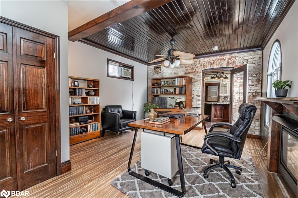 210 Bradford Street Property Photo 8