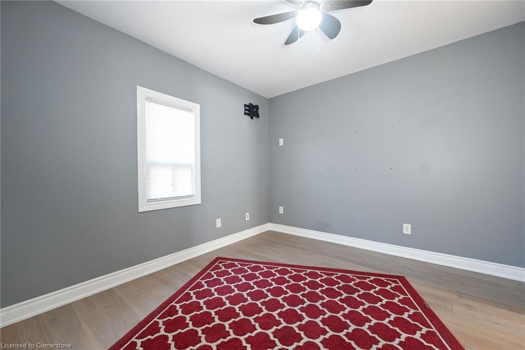 200 Kensington Avenue N Property Photo 13
