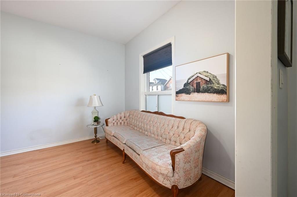 200 Kensington Avenue N Property Photo 20