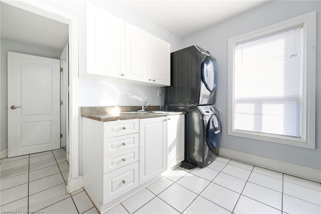 200 Kensington Avenue N Property Photo 32