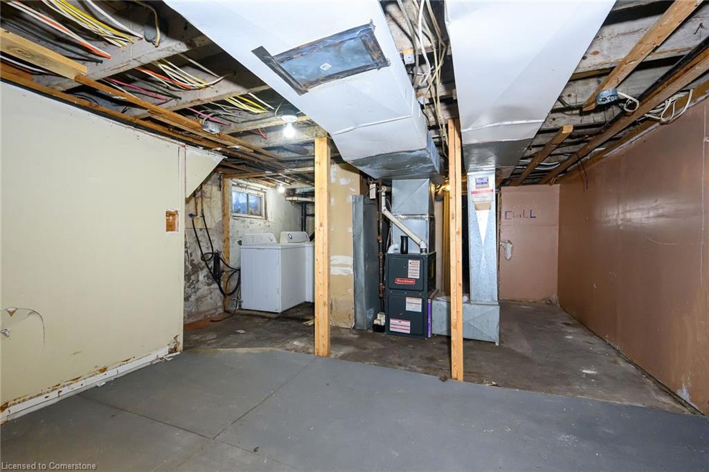 200 Kensington Avenue N Property Photo 37