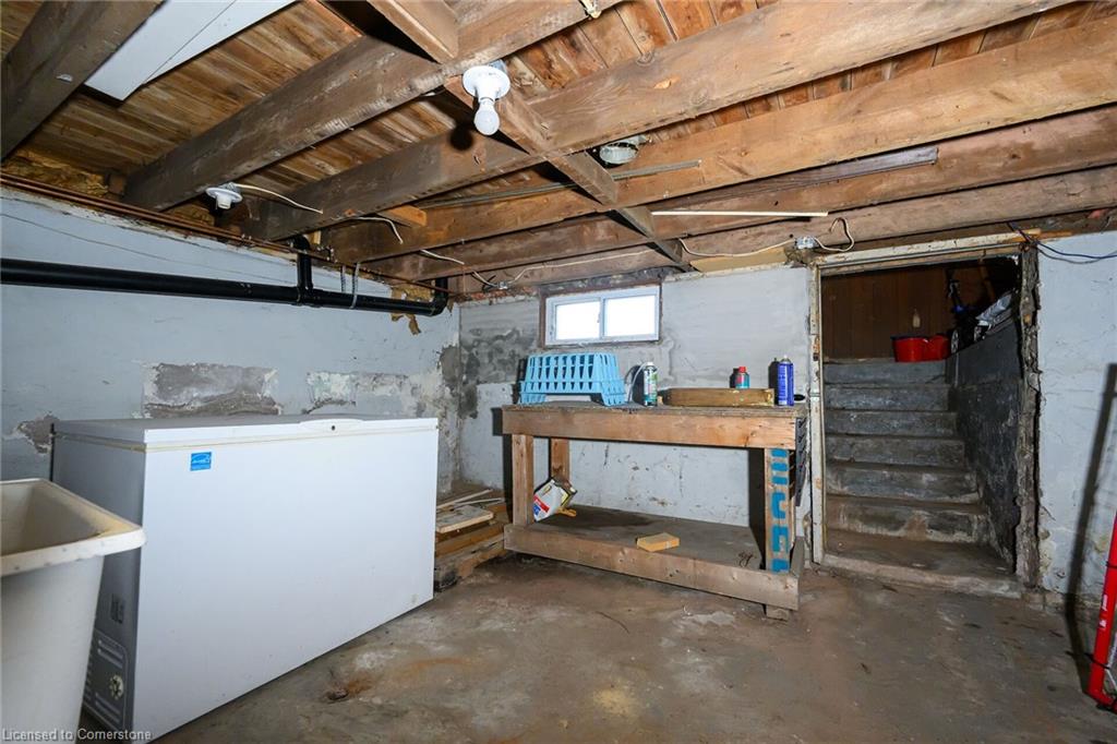 200 Kensington Avenue N Property Photo 40