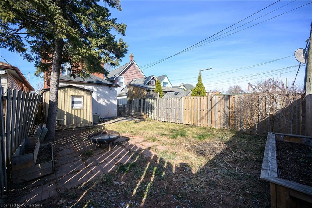 200 Kensington Avenue N Property Photo 45