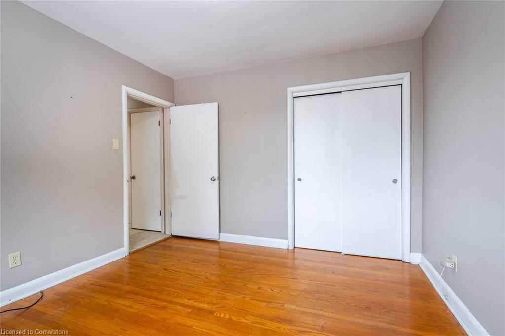 209 Nash Road N Property Photo 15