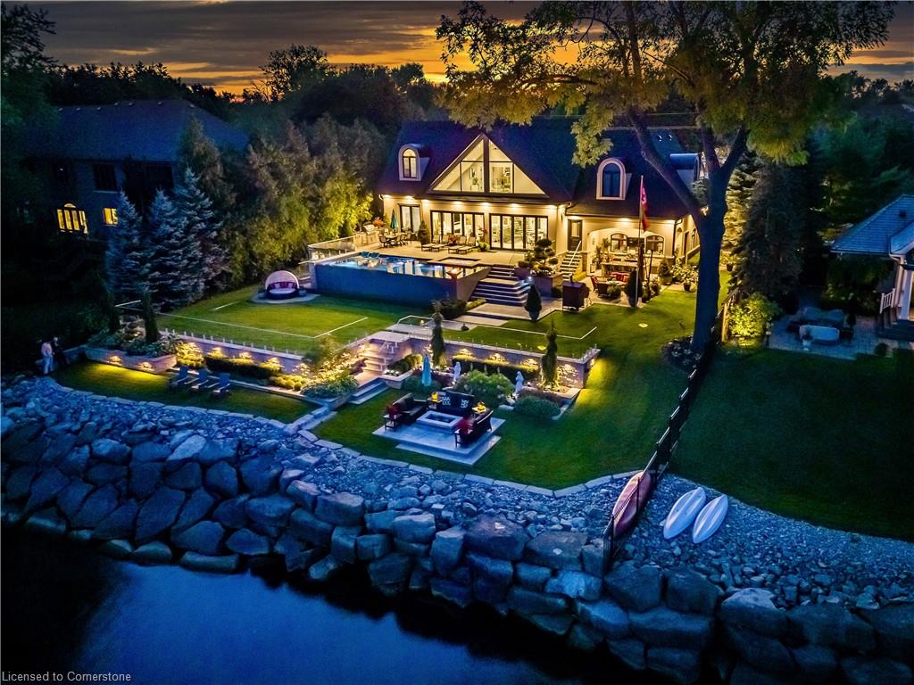 3188 Lakeshore Road Property Photo