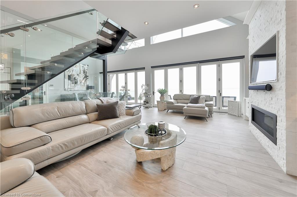 3188 Lakeshore Road Property Photo 16