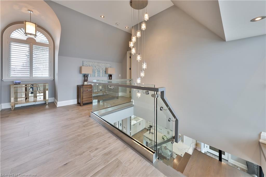 3188 Lakeshore Road Property Photo 18