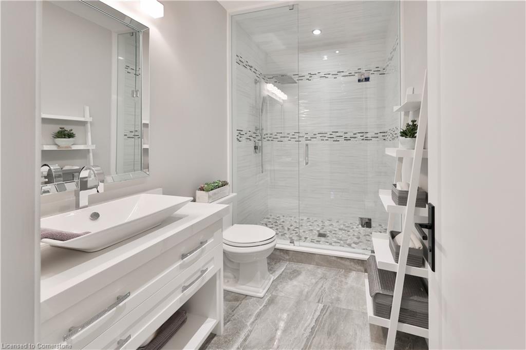 3188 Lakeshore Road Property Photo 34